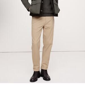 Banana Republic Traveler Jean Athletic Fit Dark Khaki Size 36 x 30 Retail $110